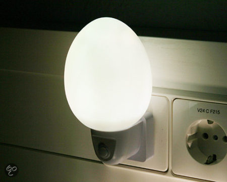 Afbeelding van Momakids - Nachtlampje ei met aan/uit knopje - Wit
