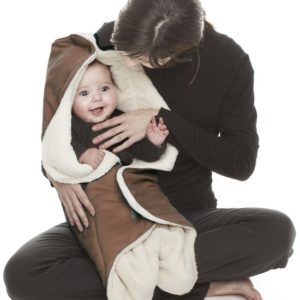 Afbeelding van Babydeken Nore - warme wrapper - suéde en bont - 85 * 85 cm - Bruin