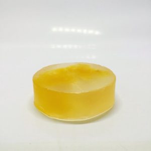 Afbeelding van Glycerine zeep met zee- spons en jasmijn geur.